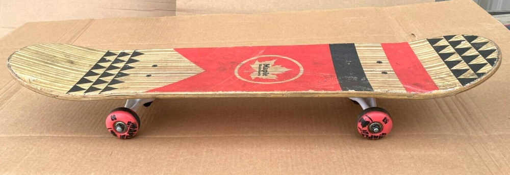 Maple Skateboard 31" x 7-1/2" Complete Board, w/ Maple 53 Wheels