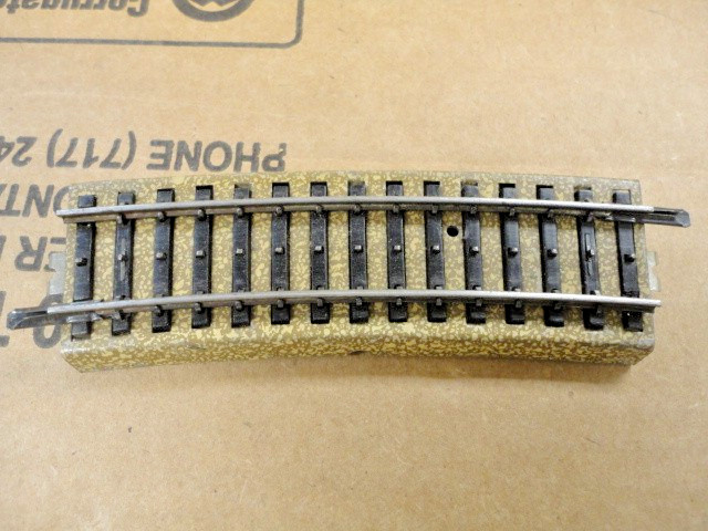 Marklin Ho Model Track 3800  AA 1/2   nice!