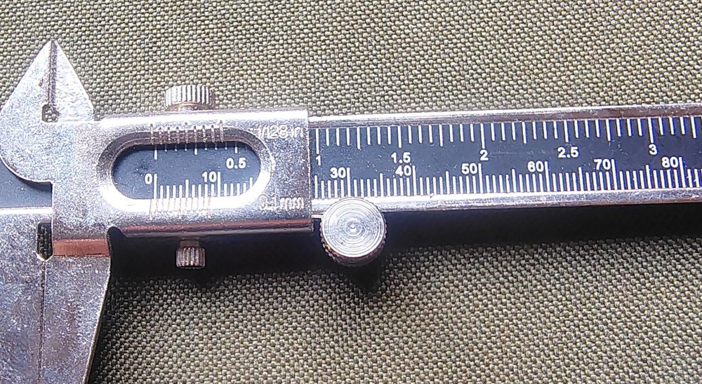 🗽 HUSKY 6" VERNIER CALIPER AND 6" RULE
