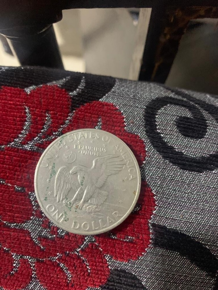 Liberty One Dollar 1971 no mint mark