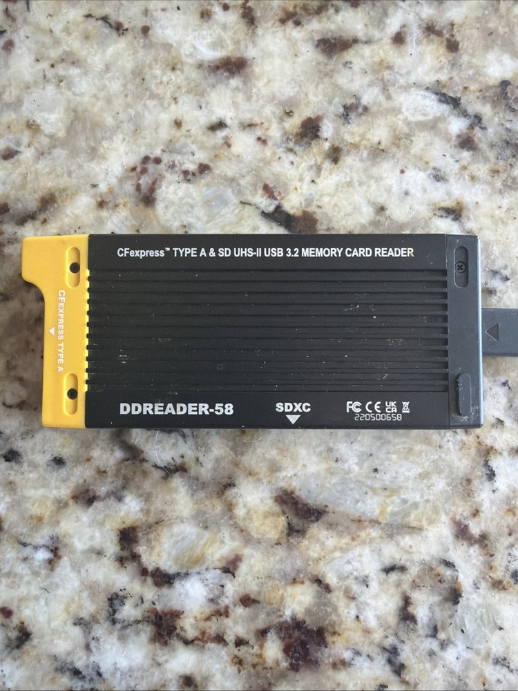 Delkin Devices Compact Flash Type A Card Reader