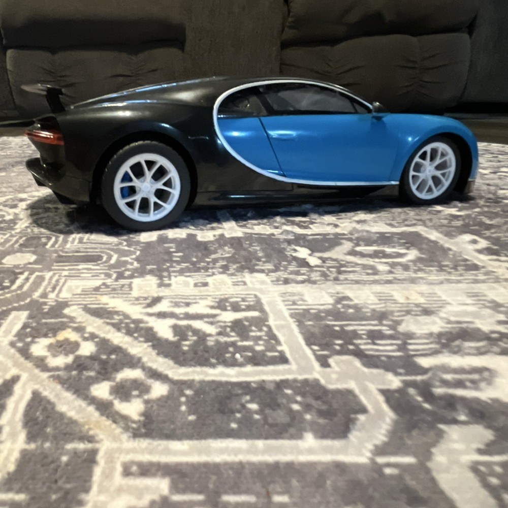 Bugatti Remote Control Car Blue/Black WT8125 2.4G Controller 8-11 Years