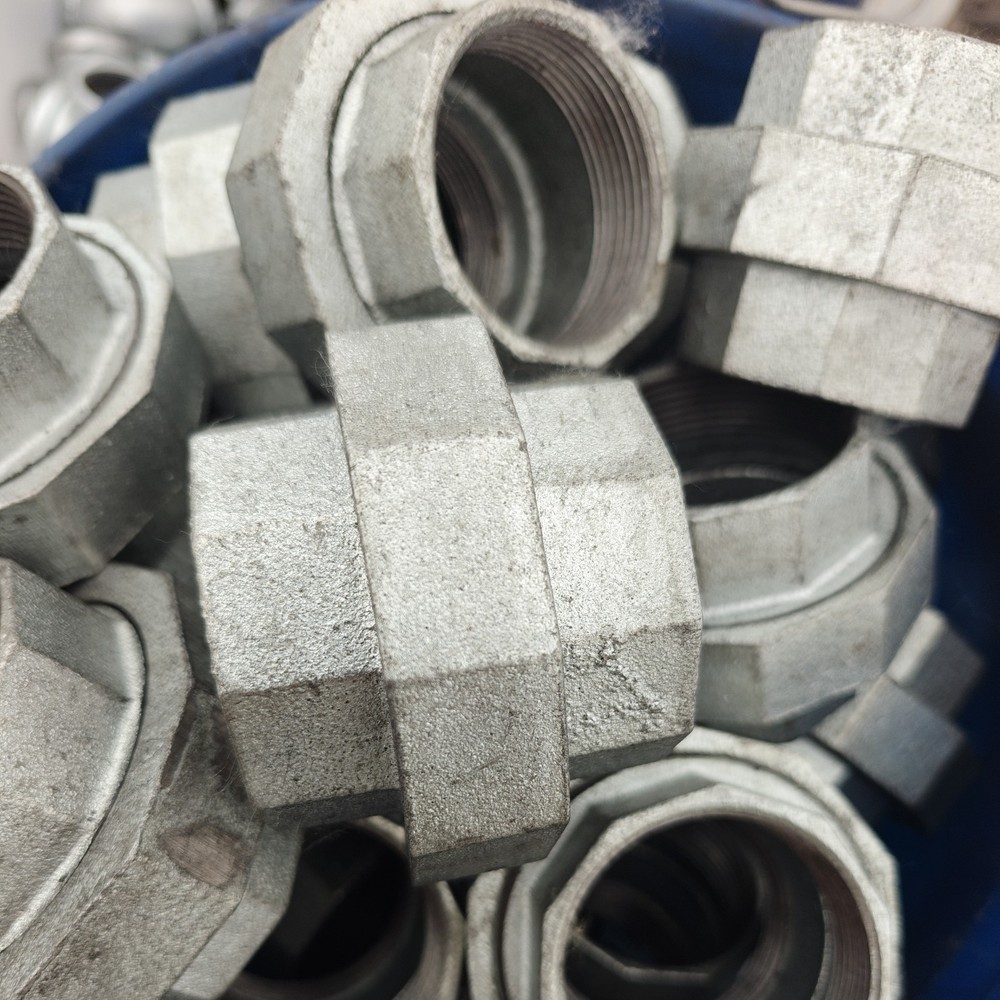 2" Anvil Threaded Union Pipe Fitting Galvanized Malleable Iron