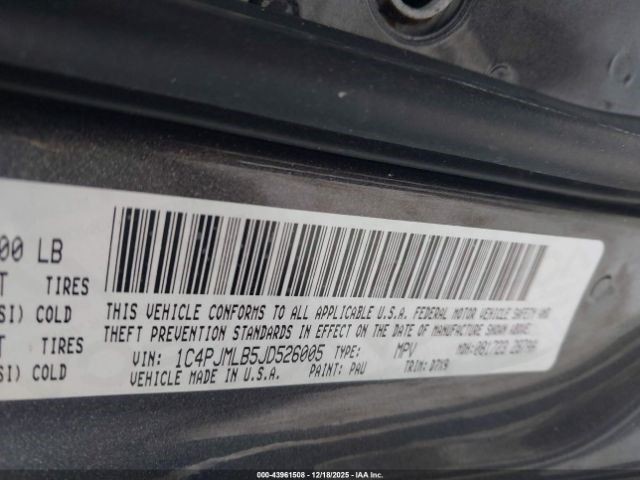 CHEROKEE 2018 Air Shutter 12696122