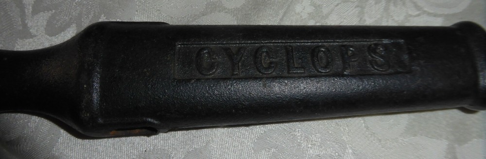 Vintage Cyclops Cast Iron Slap Hammer Nail Puller