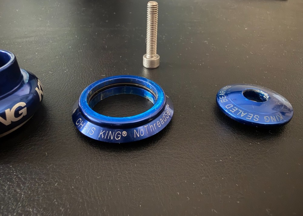 Chris King NoThreadSet 1 1/8 Threadless Headset Blue