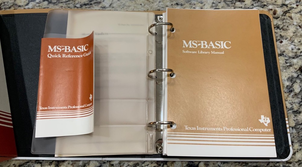 1982 Texas Instruments Professional Computer Guide MS-Basic No Discs Incomplete