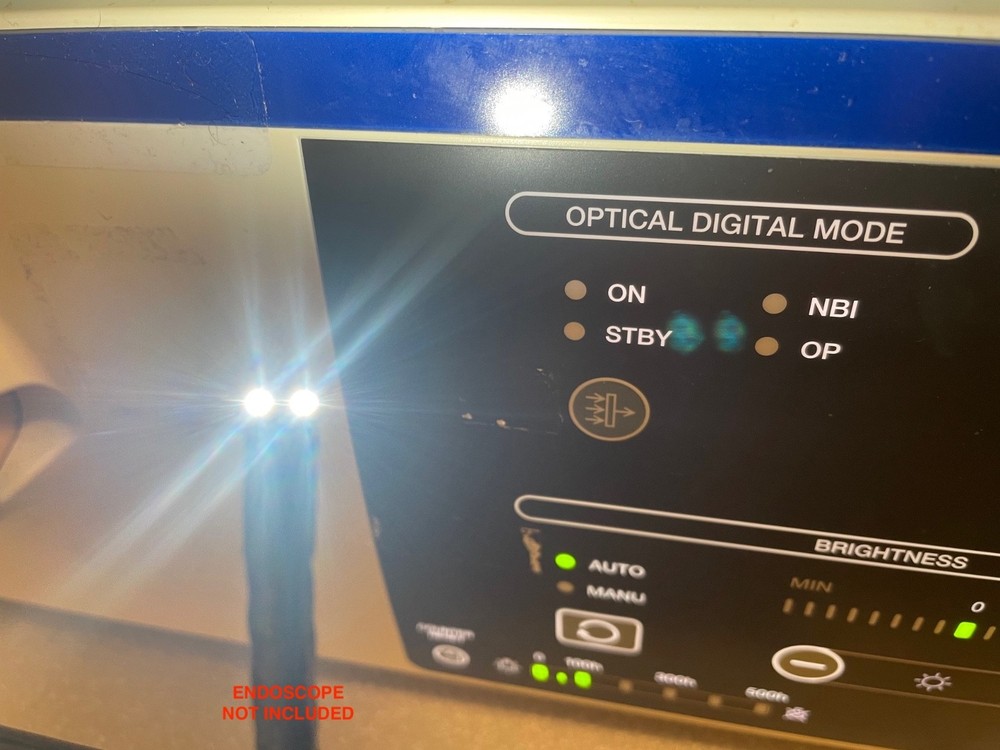 TESTED Olympus CLV-S190 Visera Elite Xenon Light Source