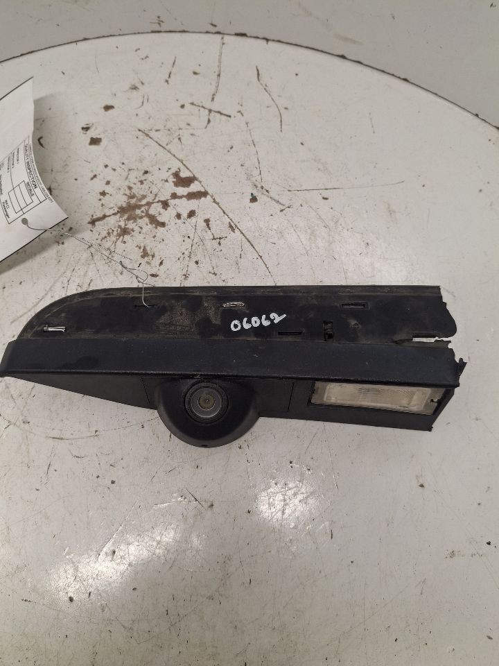 Camera/ Projector Liftgate Mounted Near Handle Fits 2006-2010 COMMANDER OEM