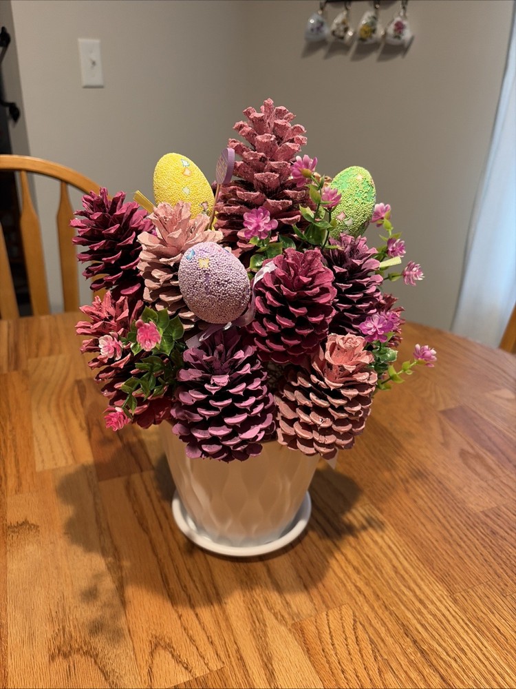 Easter Bouquet 15 cones (only) Assorted sizes/sticks/glitter