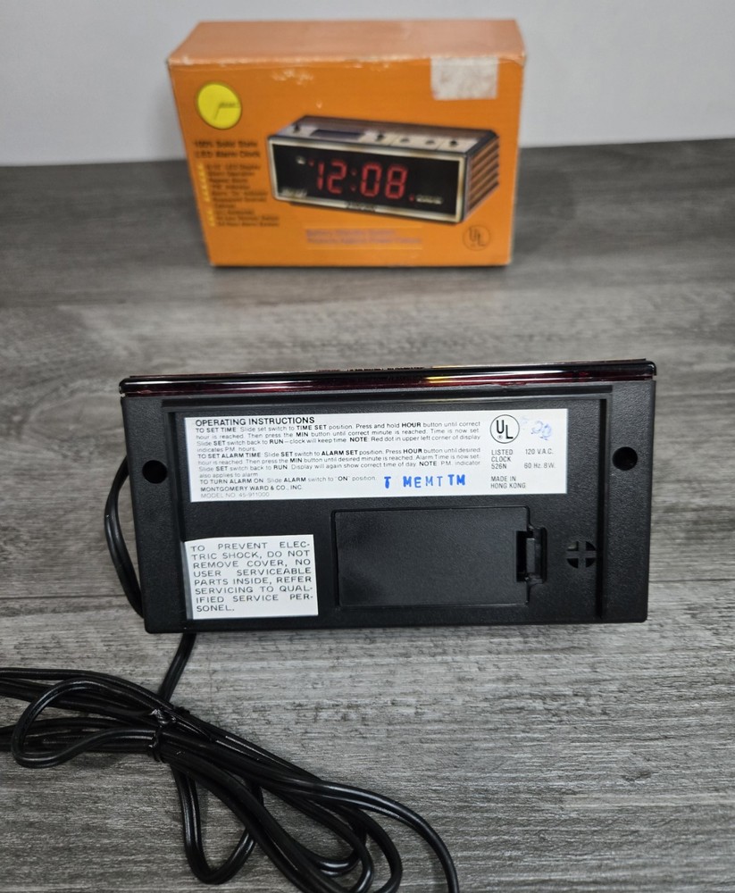 Dorset Solid State Alarm Clock Model 526N (Great Condition) w/box UL