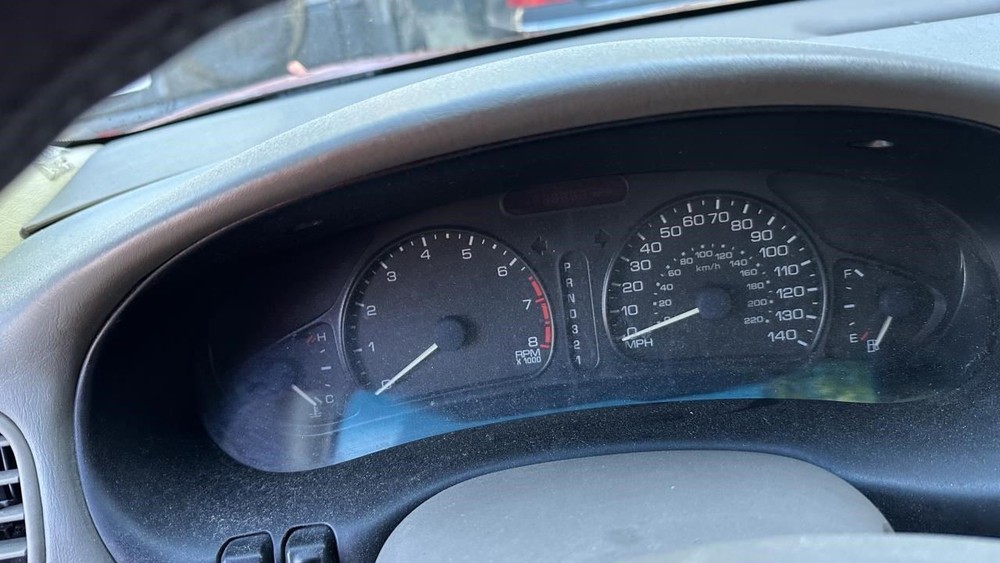 Speedometer Cluster US Fits 2000-2002 INTRIGUE 1425038 OEM