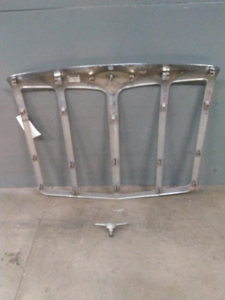 For 2015 PETERBILT 579 GRILLE SHELL N/A , IL