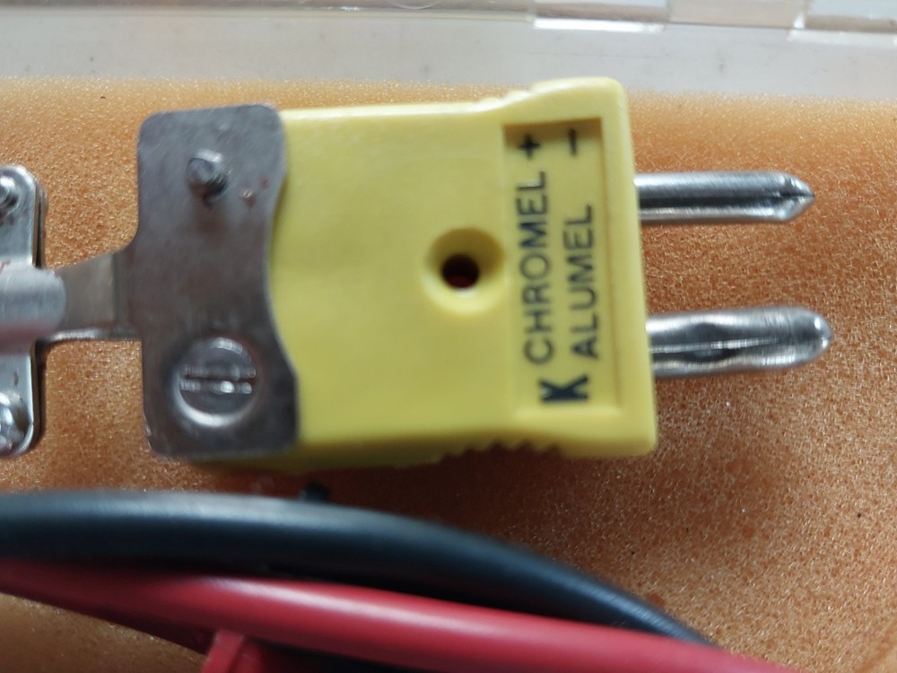 Omega-CJ K cold junction comensator with leads