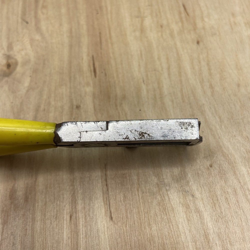 Omega Specialized Cutting Pliers Tool with Yellow Handle (Made in Spain)