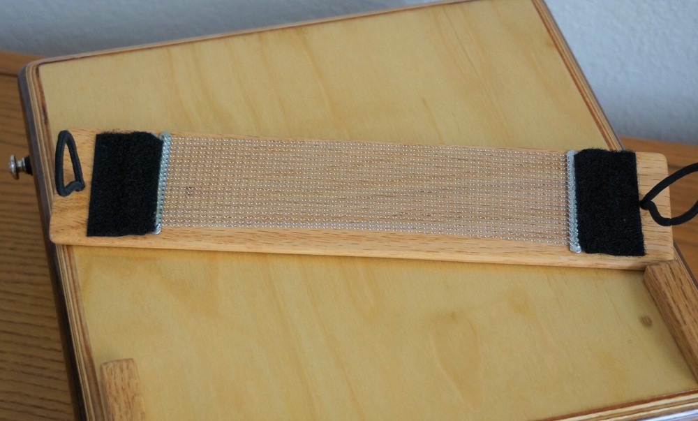 Rodilla Cajon...Walnut Model 12"