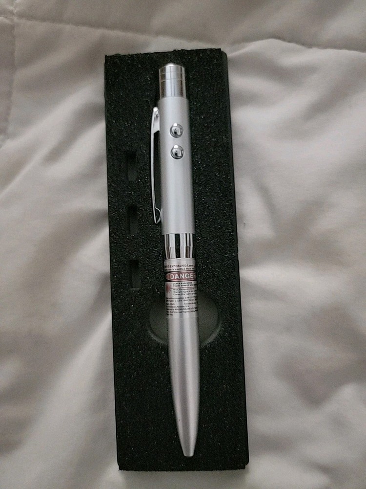 red laser pointer pen, Flashlight