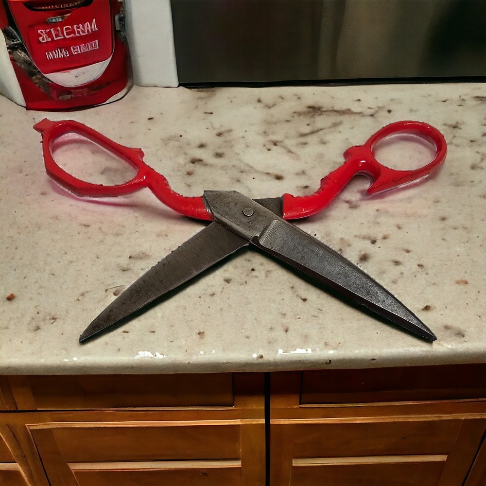 Vintage Red Multi-Use Kitchen Utility Scissors w/Nut Cracker & Bottle Opener