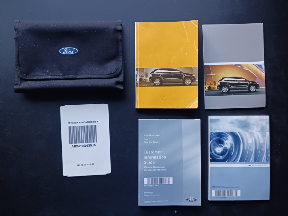 2010 Ford Edge Owners Manual Set With Case OEM