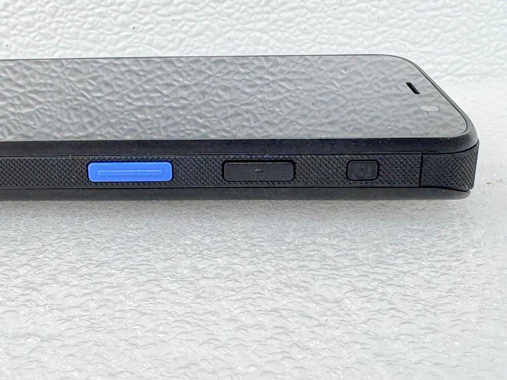 USED | Elo EMC-M51C / E450619 Rugged Mobile - Portable Handheld Computer