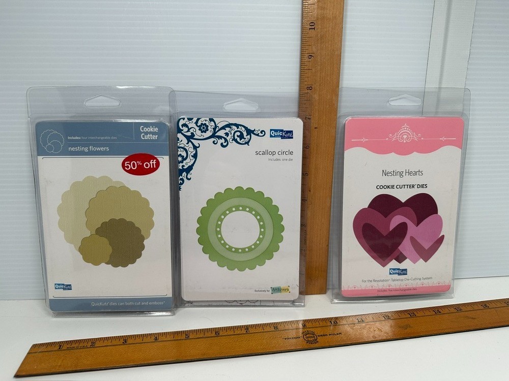 QuicKutz Nesting Flowers Hearts Cookie Cutter Dies Scallop Circle