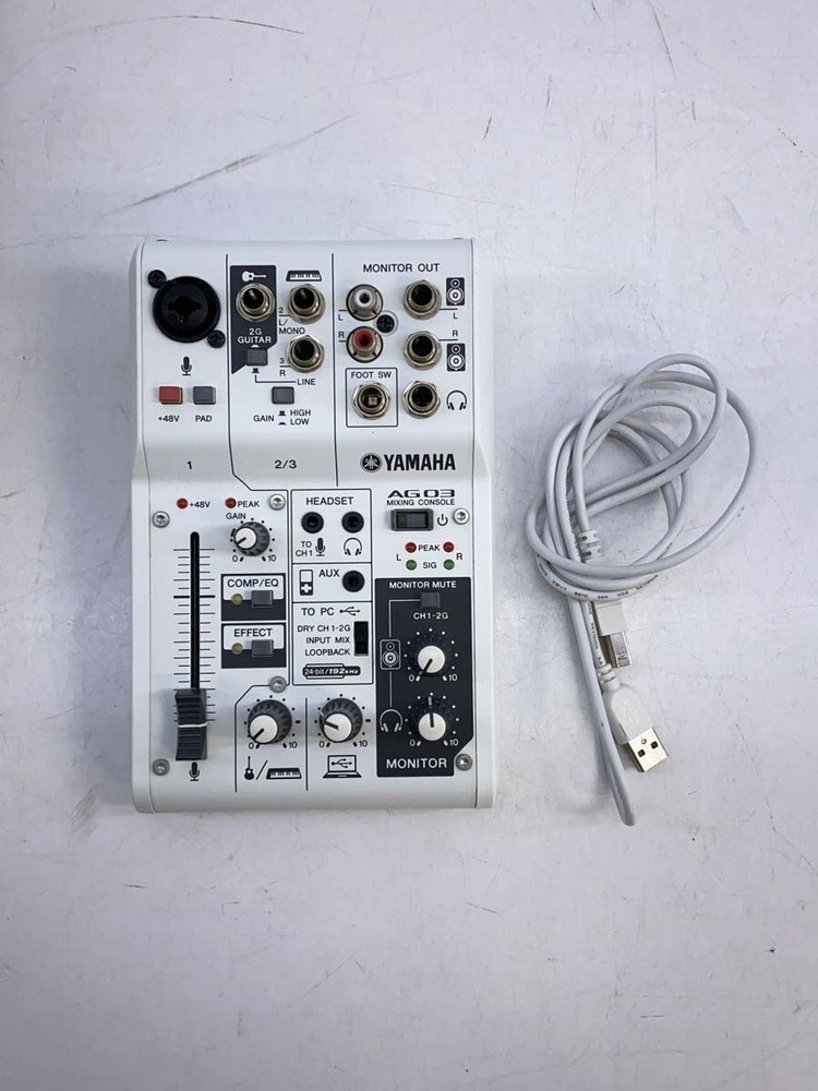 YAMAHA AG03 MIXER Used