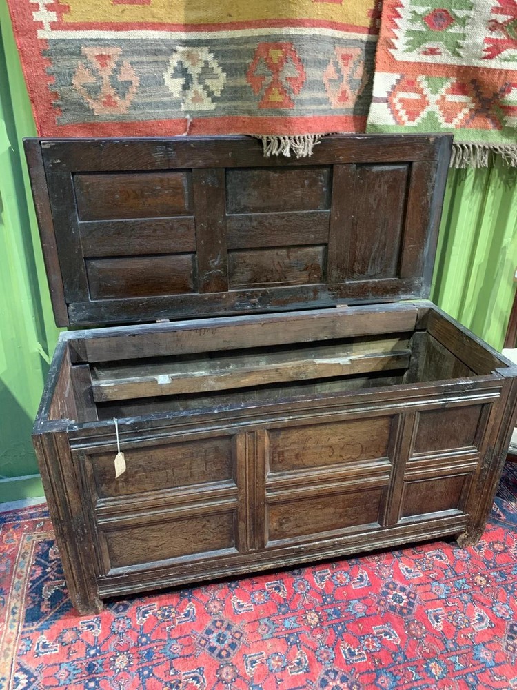 Antique oak coffer