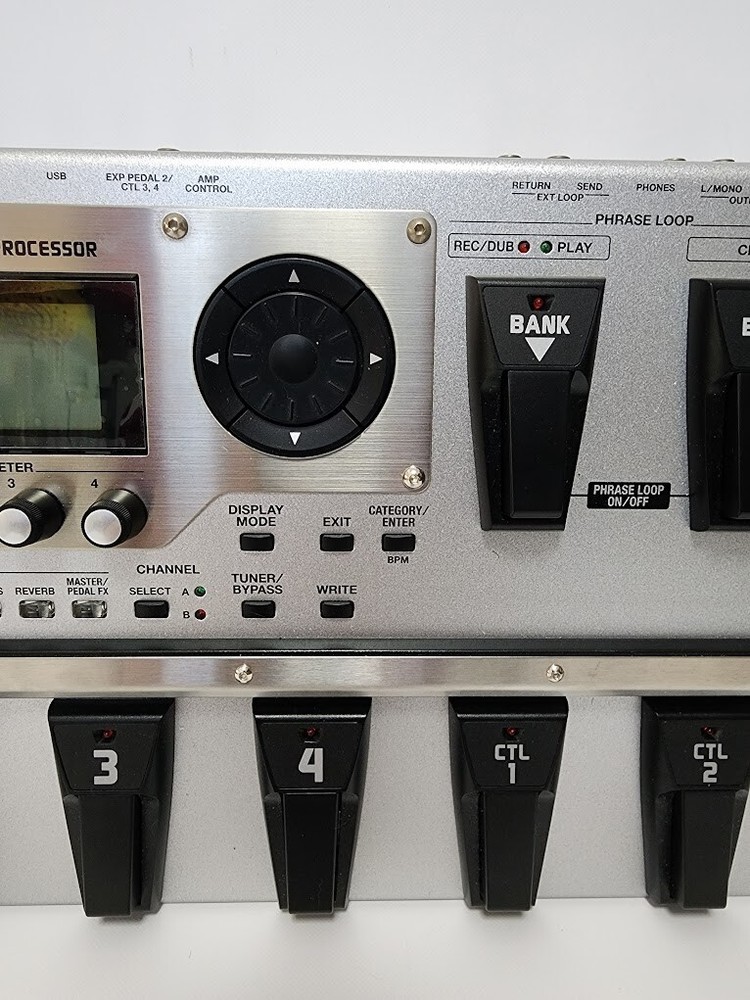 Boss GT-10 Guitar Multi Effects Floor Processor Pedal Board