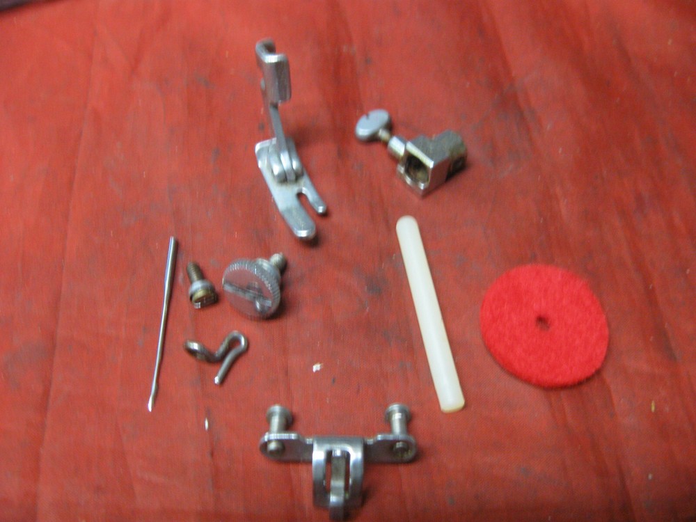 Singer Sewing Machine 404 Needle Clamp Assembly Thread Guide Spool Foot