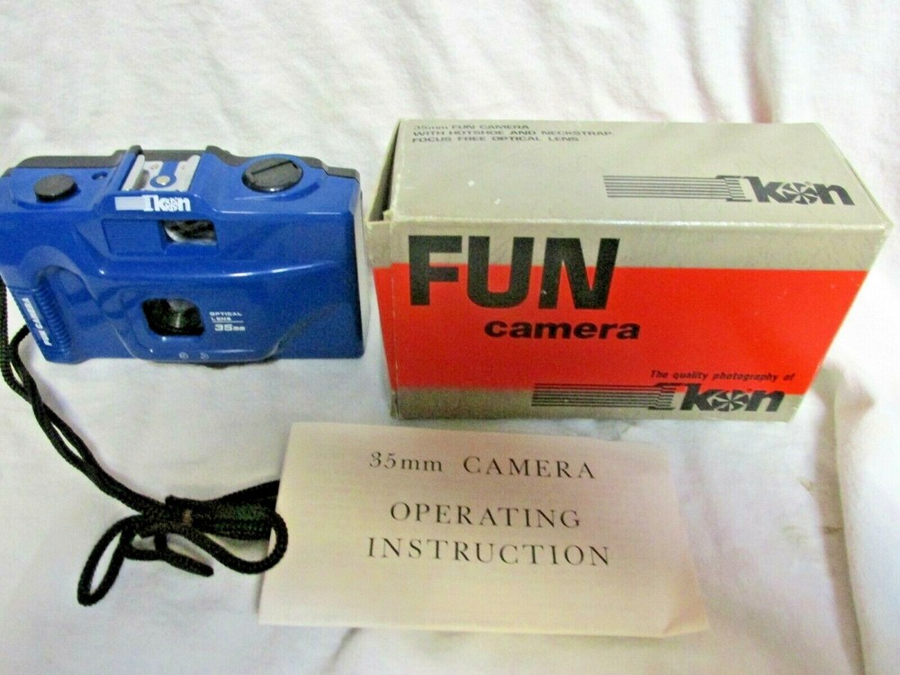 IKON FUN BLUE 35mm CAMERA WITH MANUAL & BOX