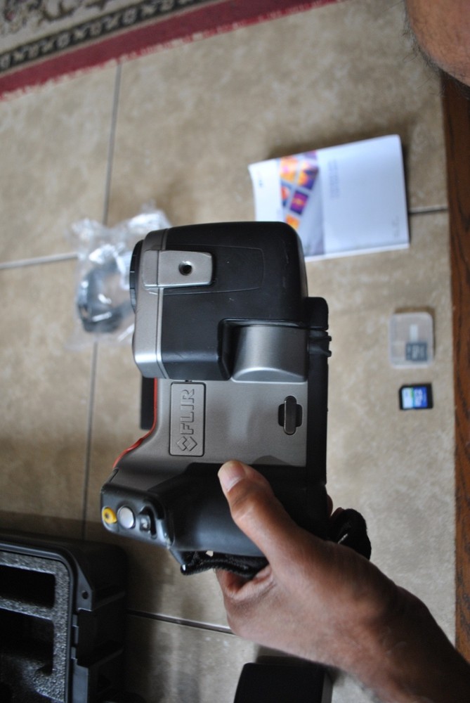 FLIR T400 thermal camera