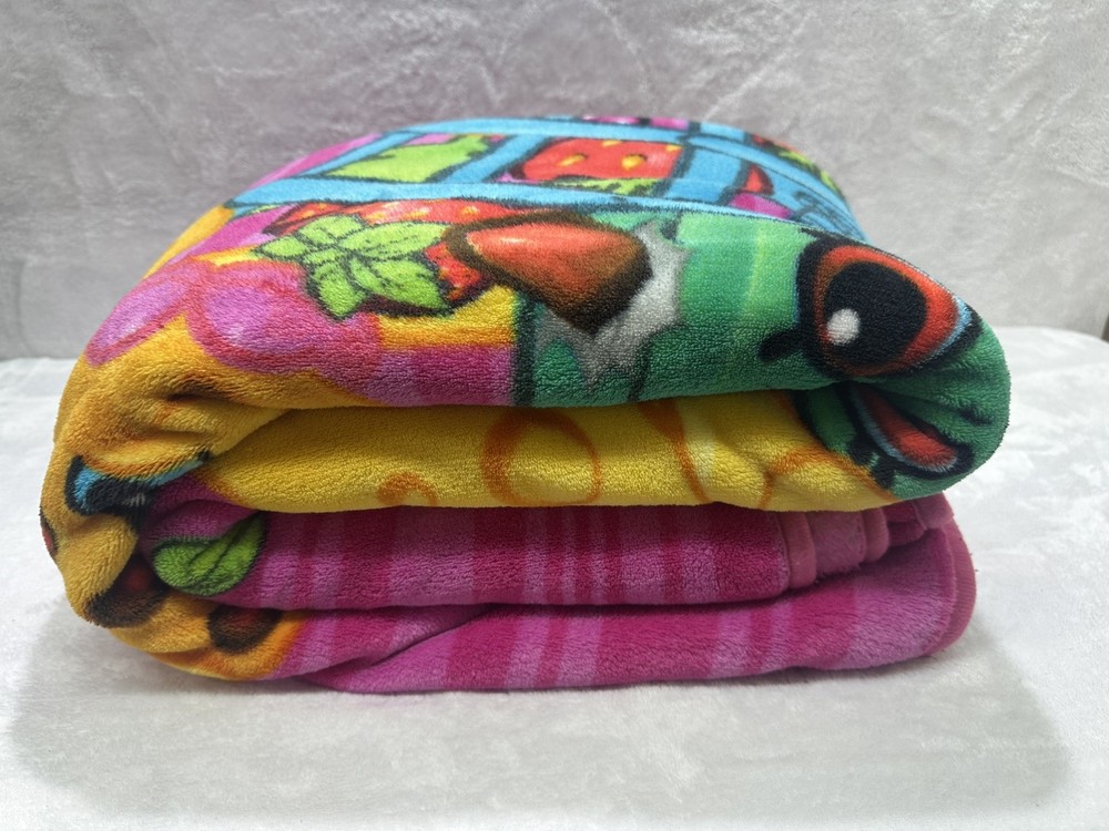 Shopkins Plush Throw Blanket 100x70