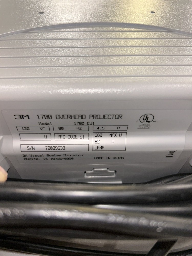 3M 1700 Overhead Transparency Projector Model 1700. USED - WORKING