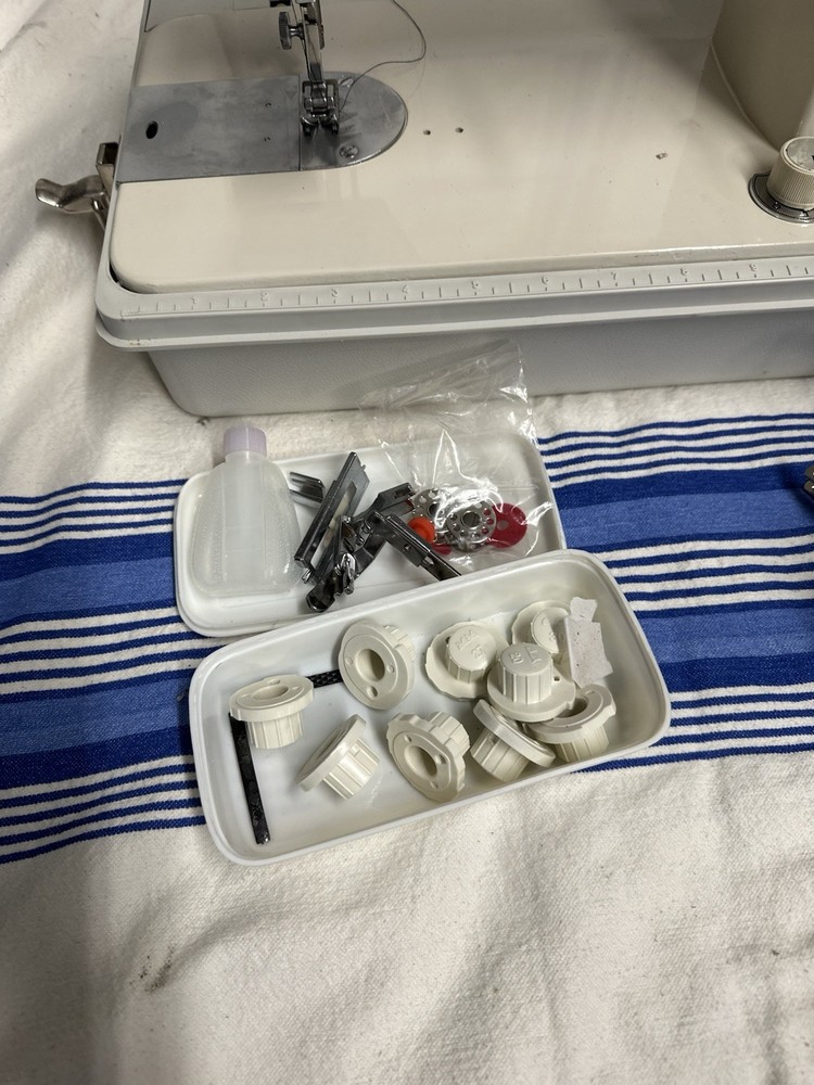 Vintage Dressmaker Sewing Machine Model S2402