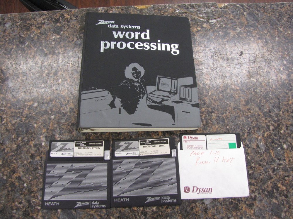 Zenith Data Systems Word Processing Electronic Typing Auto Scribe Manual w/Disks