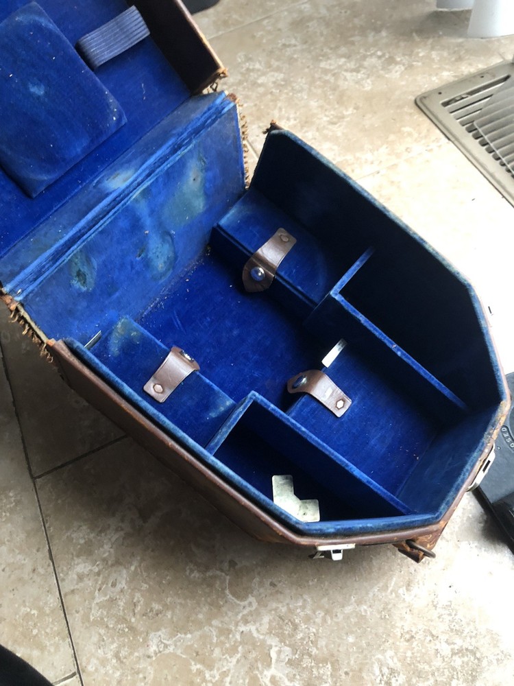 Bell And Howell 70 E Camera Body