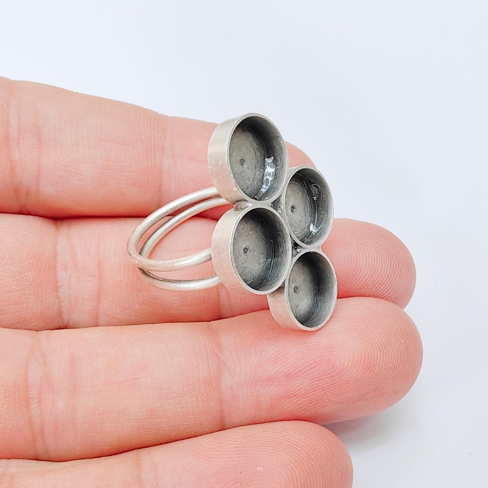 4 Cup Ring Blank Settings, Cabochon , Adjustable Antique Silver 10mm G37401
