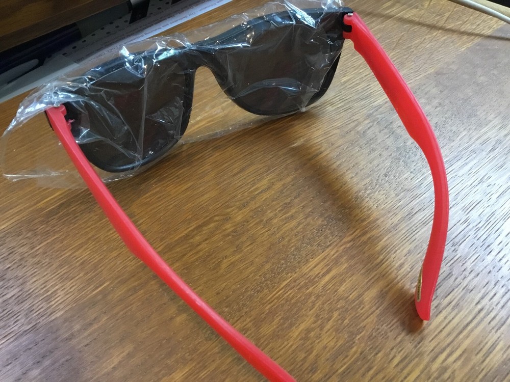 BLACKBERRY ELECTRONICS PHONE ADVERTISING PLASTIC SUNGLASSES