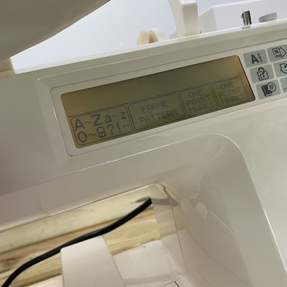 Bernina Deco 500 Embroidery Machine *POWERS ON/UNTESTED/SEE PICS*