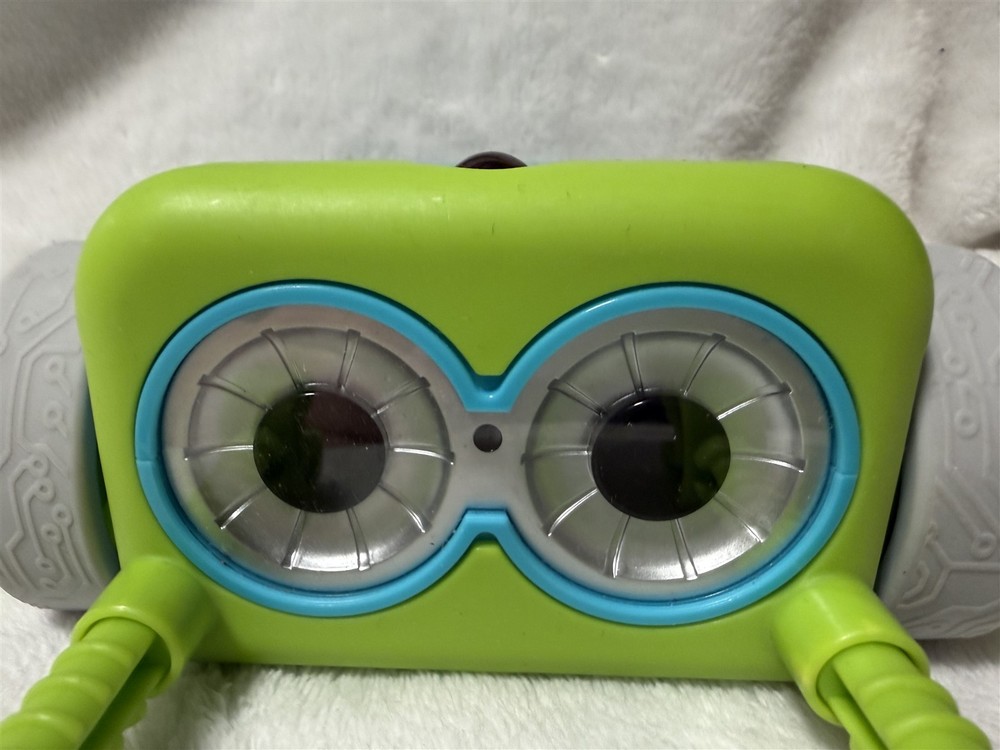 BOTLEY THE CODING ROBOT ONLY BY LEARNING RESOURCES STEM TOY