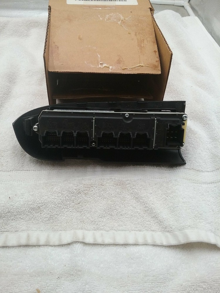 Genuine GM Switch Bezel 20922501 Windows Locks Mirrors MIGHT REQUIRE PROGRAMMING