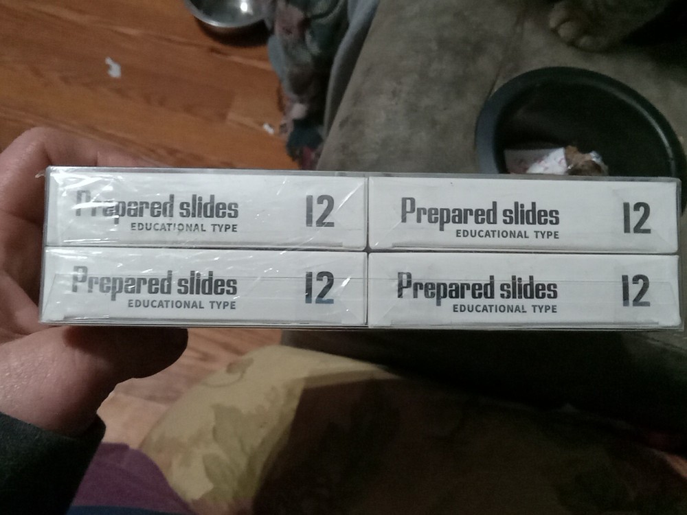 DIY SCIENCE (48) PLASTIC PREPARED MICROSCOPE EDUCATIONAL TYPE SLIDES SEALED