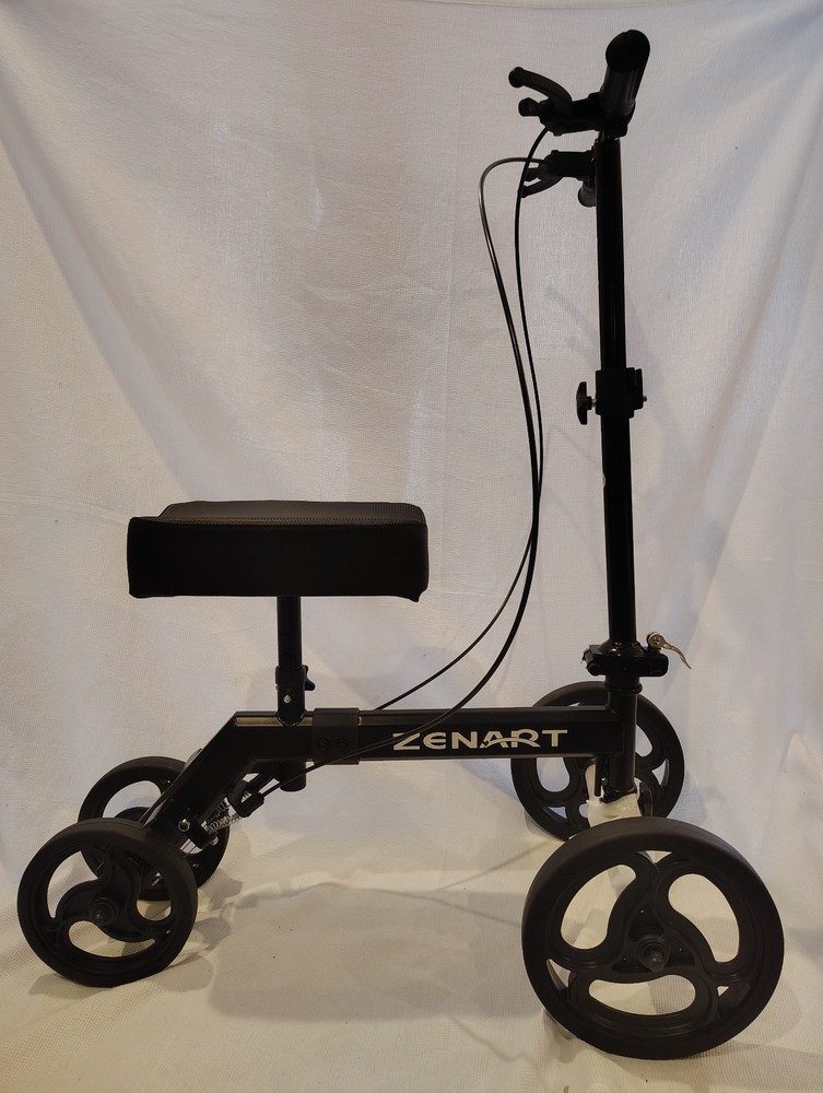 Zenart Steerable Knee Walker - Model No. YF-9002D