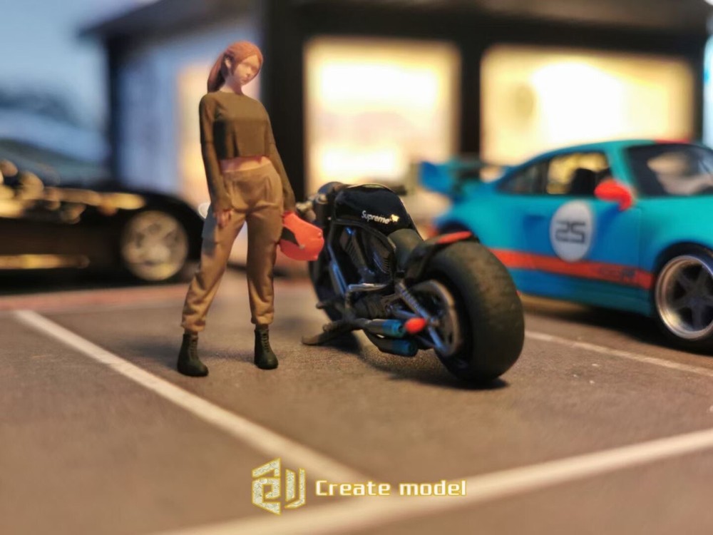 Create model 1/64 figure “Idol 02” ( Green)