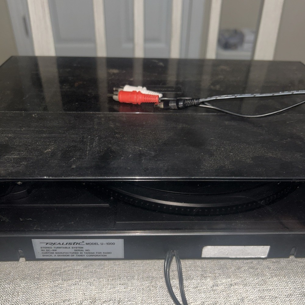 Realistic Direct Drive Automatic Turntable. U-1000