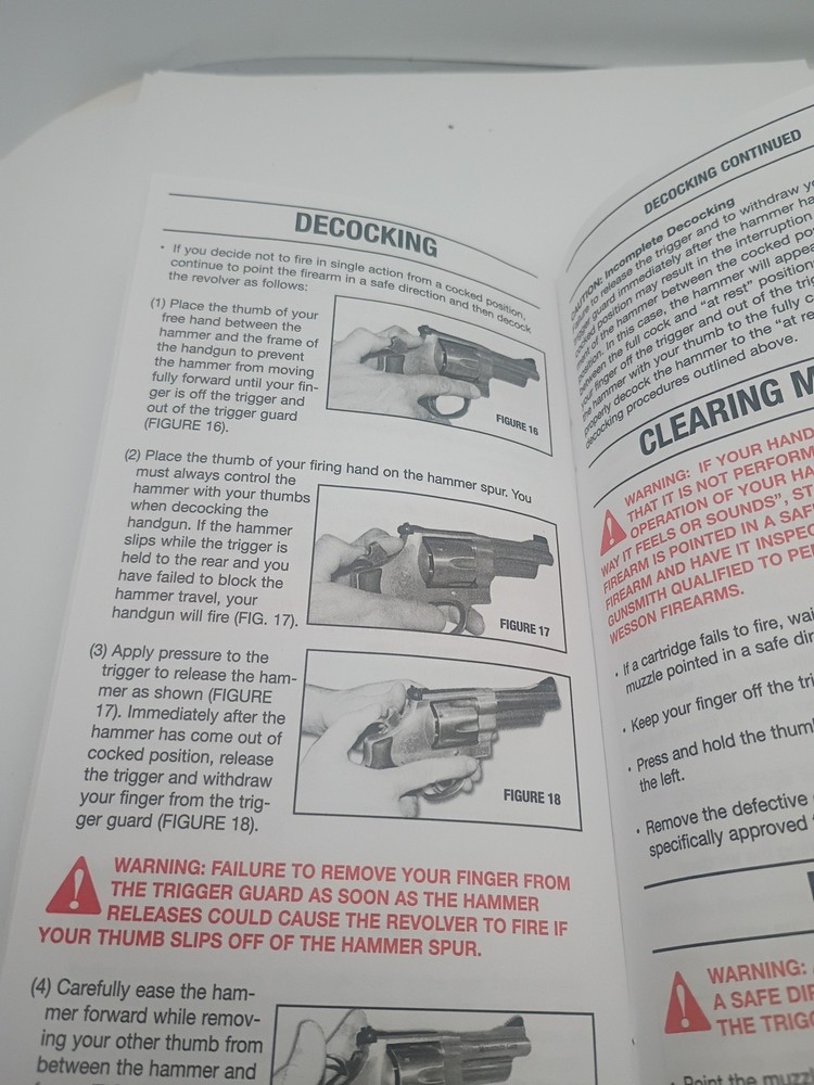 Smith & Wesson Revolver Modern Style Owners Manual 2017