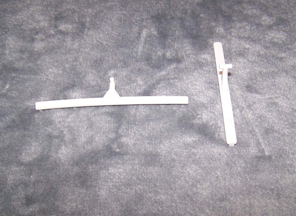 Poly/Vinyl Plantation Shutter Vane Connector - Triangle Base