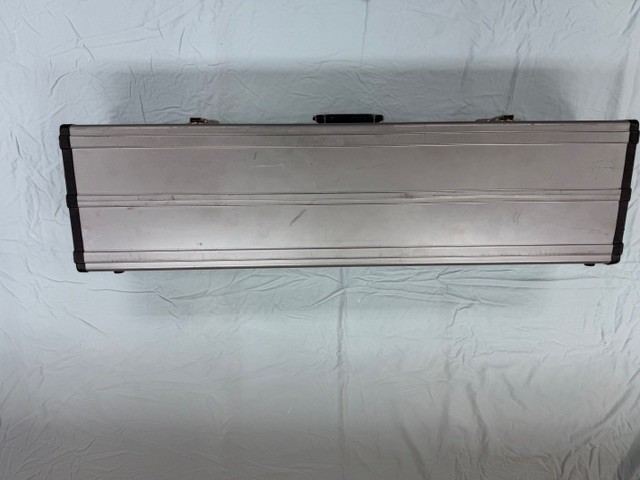 DEE ZEE Double sided Breakdown Alum Gun case