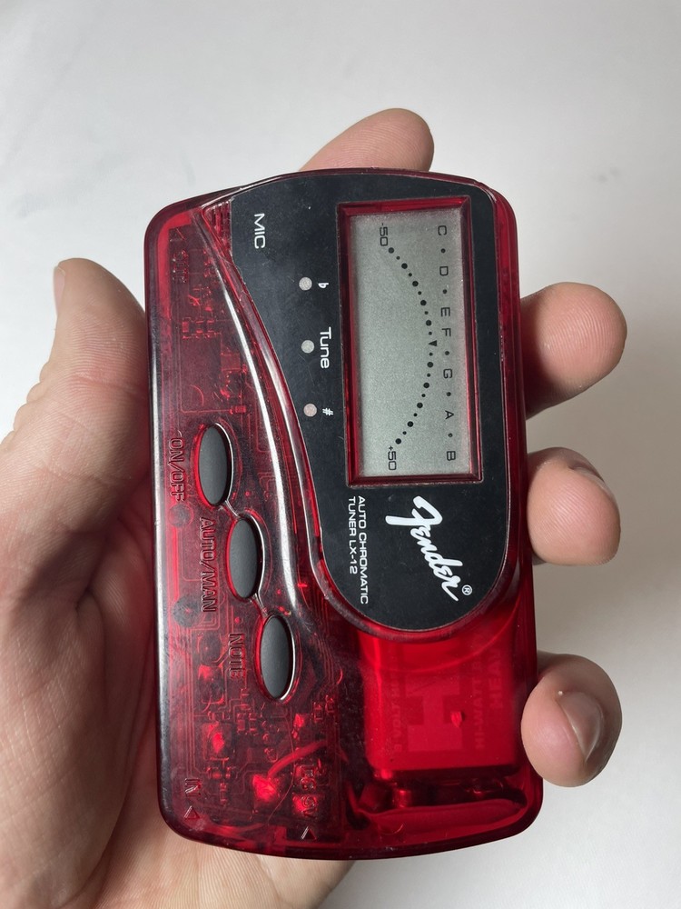 Fender LX-12 Auto Chromatic Tuner Red