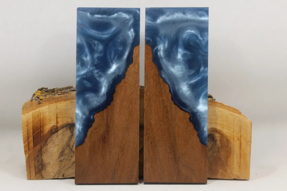 HYBRID STABILIZED MAPLE BLUE CUSTOM COMPOSITE KNIFE HANDLE MATERIAL (8192)